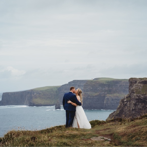 Meet your Posher, Sarah - Picture 1 of 4